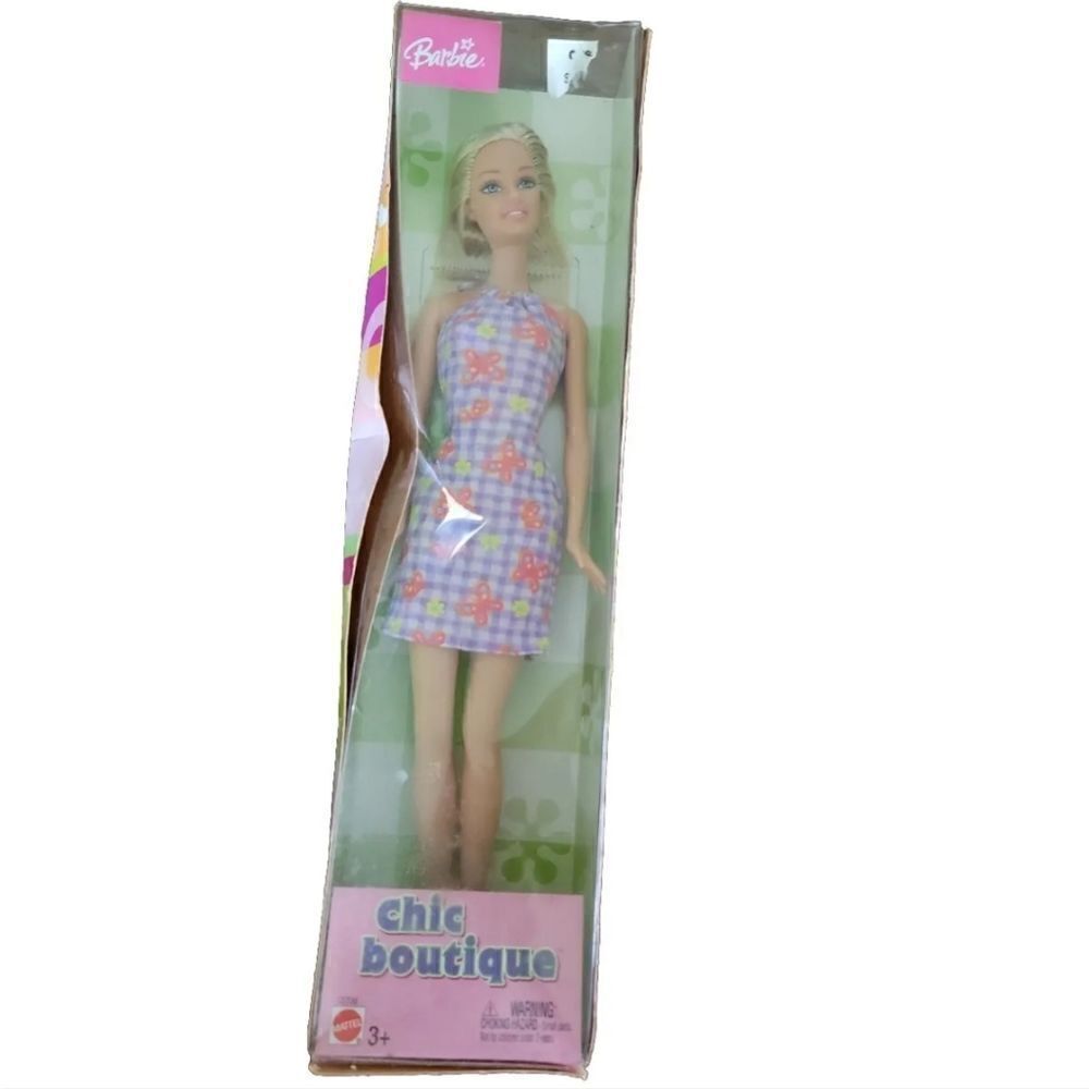 2003 Mattel Barbie C6336 Chic Boutique Doll New In Box